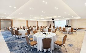 هوليداي إن الرياض بزنس ديستريكت، أحد الفنادق من مجموعة فنادق إنتركونتيننتال